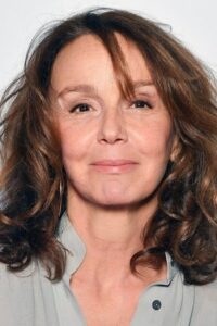 Эмили в Париже Филиппин Леруа-Больё