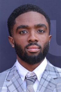 Очень странные дела Калеб Маклафлин