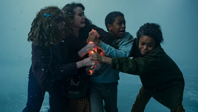 Оно Добро пожаловать в Дерри: финал восьмой серии решает главную проблему большинства приквелов Оно добро пожаловать в дерри