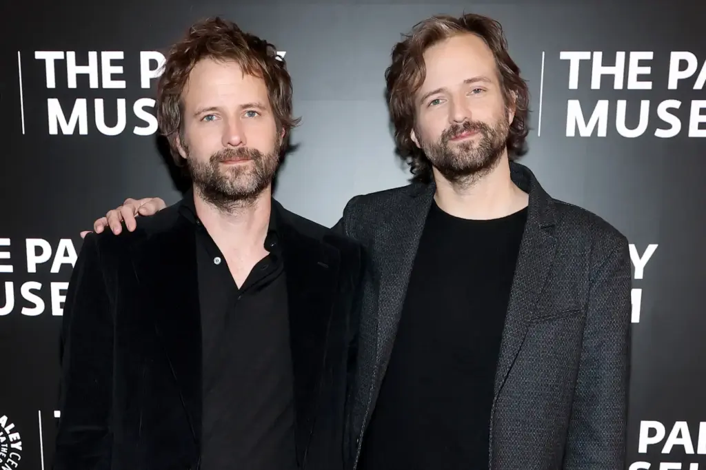 Создатели Очень странных дел чуть не заменили Излом времени на Полярный экспресс Брать которые сняли очень странные дела